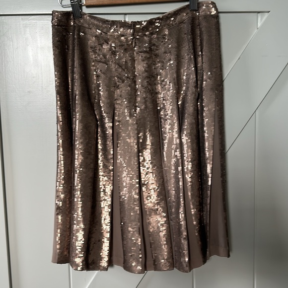 NWT BCBGMAXAZRIA Edna Pleated Sequined skirt in pumice wash - Picture 10 of 16